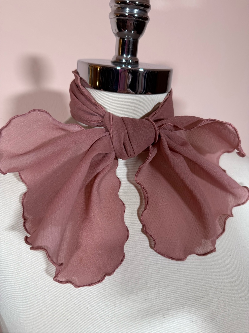 Vintage 1970 Minimalist Rose pink blush ruffle lettuce edge Cravat Neck Scarf
